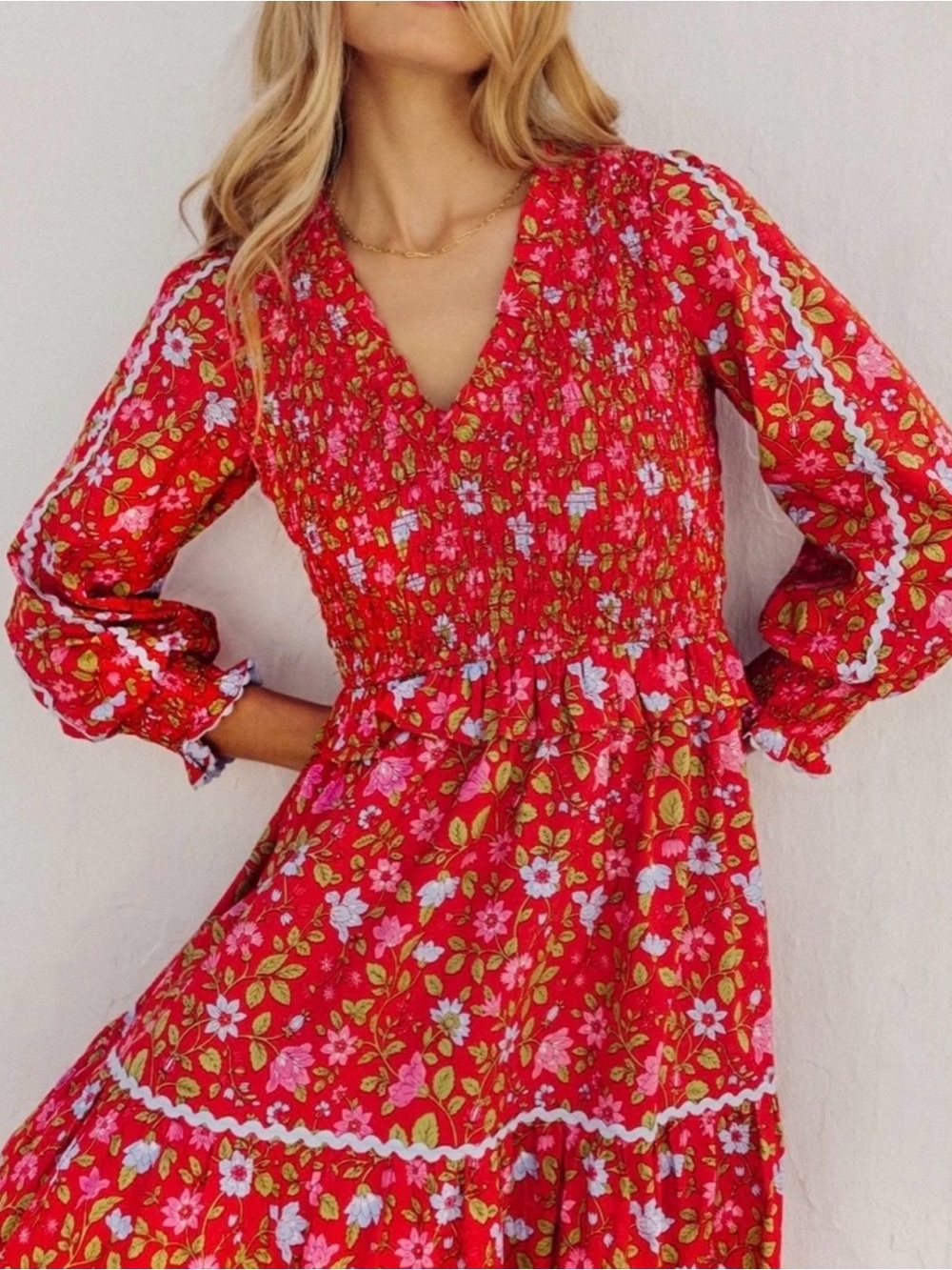 Smocked V-Neck Long Sleeve Floral Midi Dress - Red